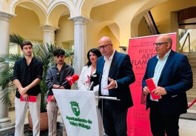 La Bienal de Flamenco de la Diputación de Málaga homenajea a Paco de Lucía en Vélez-Málaga